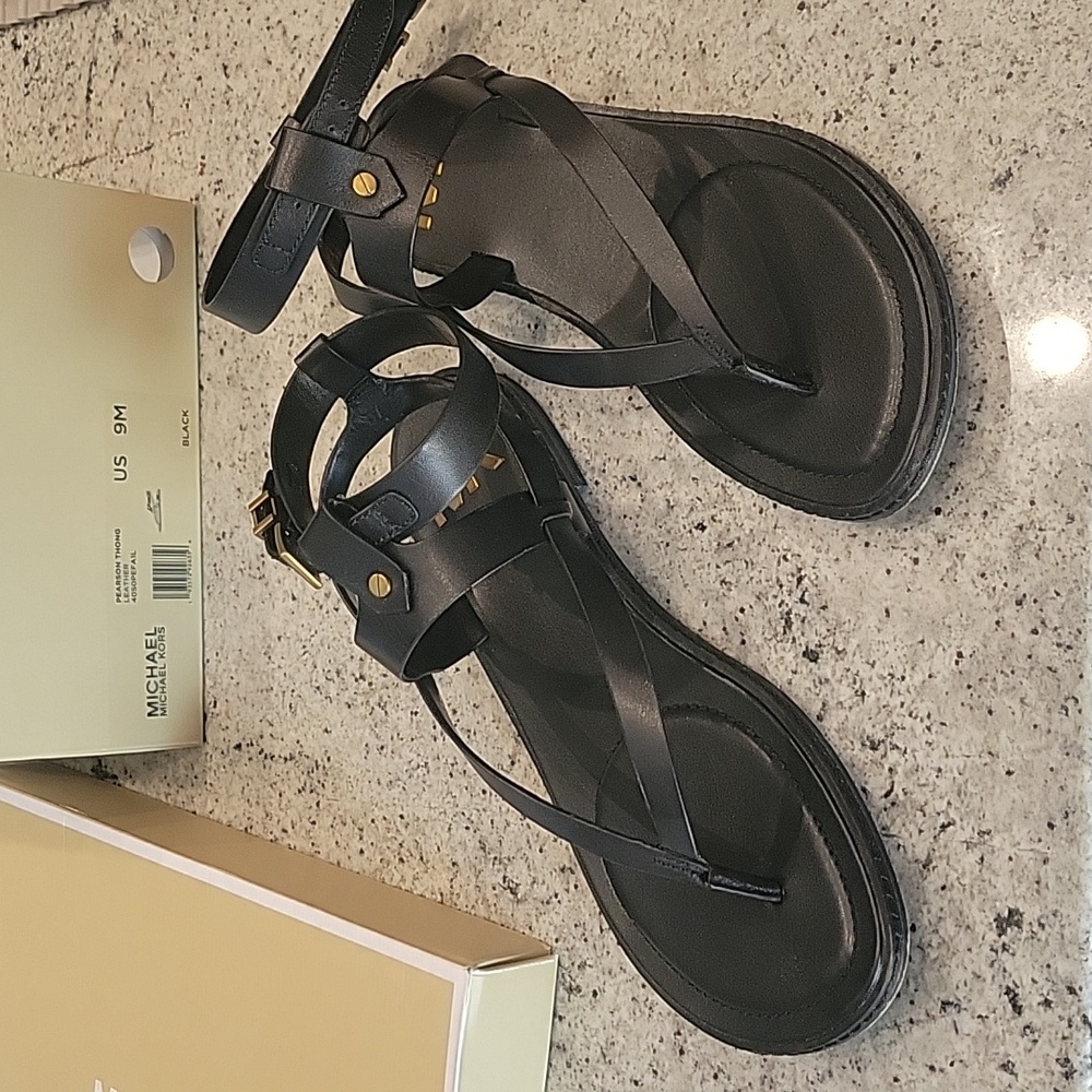 Michael Kors Pearson thongs